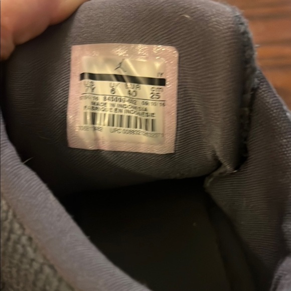 Jordan Men's Black Sneakers - Picture 3 of 6